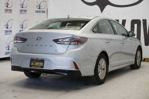 Silver 2018 Hyundai SONATA Hybrid SE