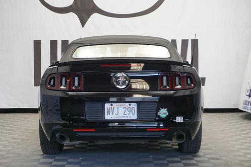 2013 Ford Mustang V6