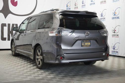 2014 Toyota Sienna SE