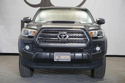 2016 Toyota Tacoma SR5