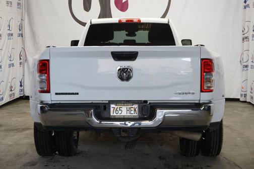 2024 RAM 3500 Big Horn Crew Cab 4x4 8' Box