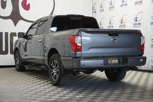 2021 Nissan Titan SV
