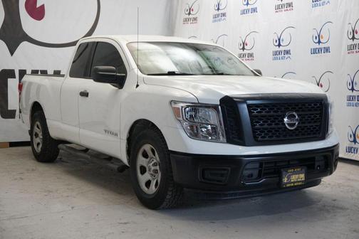 2017 Nissan Titan S