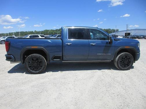 Metallic 2026 GMC Sierra 2500 Denali Ultimate