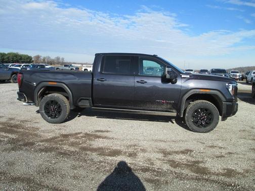 2026 GMC Sierra 2500 AT4