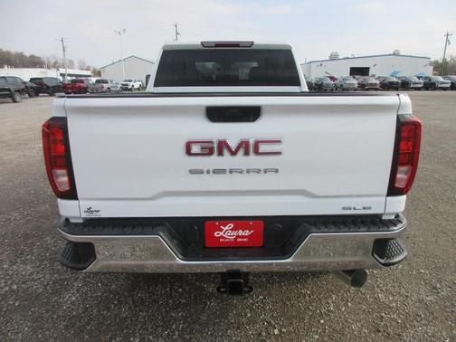 2025 GMC Sierra 2500 SLE