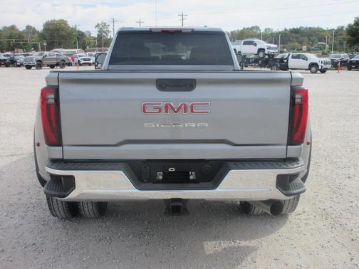 2026 GMC Sierra 3500 Pro