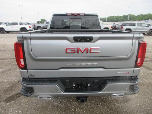 Sterling 2026 GMC Sierra 1500 AT4