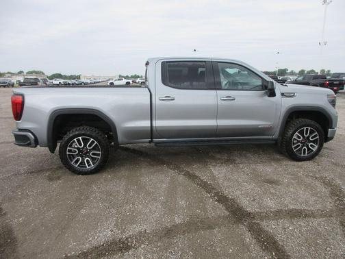 Sterling 2026 GMC Sierra 1500 AT4