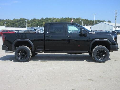 2025 GMC Sierra 2500 AT4X