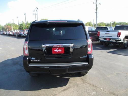 2016 GMC Yukon Denali
