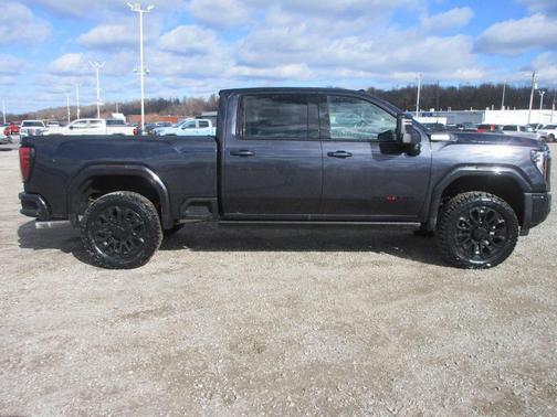 2026 GMC Sierra 3500 AT4