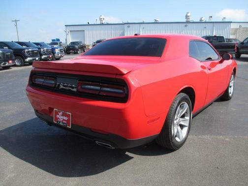 2021 Dodge Challenger SXT