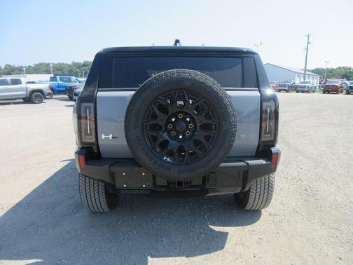 2026 GMC HUMMER EV SUV 2X
