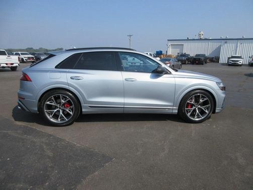 2023 Audi SQ8 4.0T Prestige