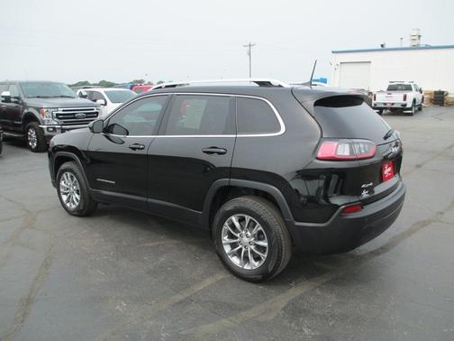 2021 Jeep Cherokee Latitude Plus
