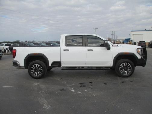 2022 GMC Sierra 2500 Pro