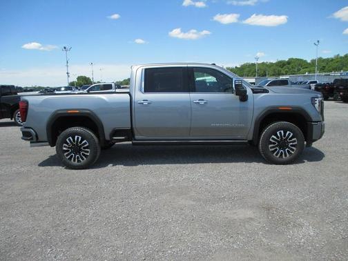 2025 GMC Sierra 2500 Denali Ultimate