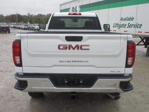2026 GMC Sierra 2500 SLE