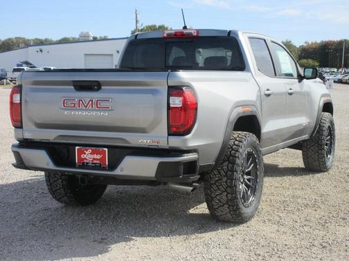 2025 GMC Canyon AT4