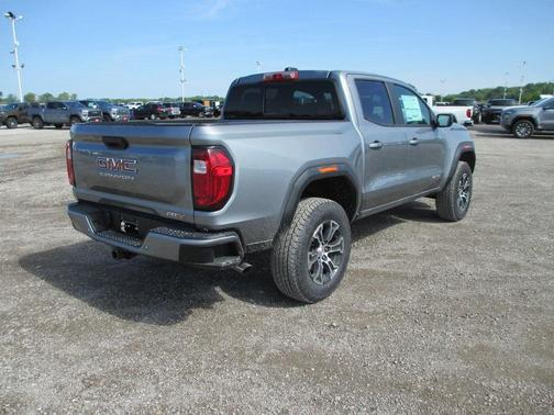 2025 GMC Canyon AT4