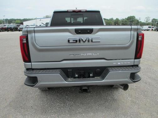 2025 GMC Sierra 2500 Denali Ultimate