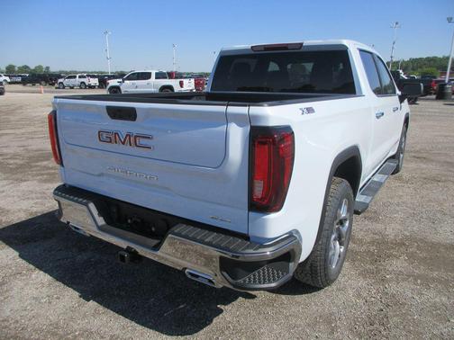 Glacier White 2026 GMC Sierra 1500 SLT
