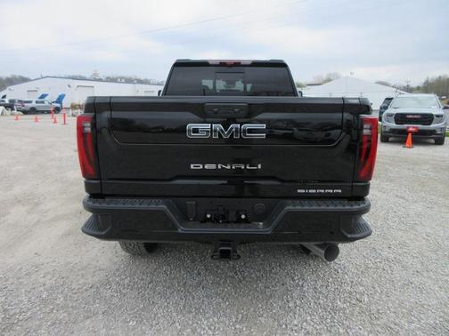 2025 GMC Sierra 2500 Denali Ultimate
