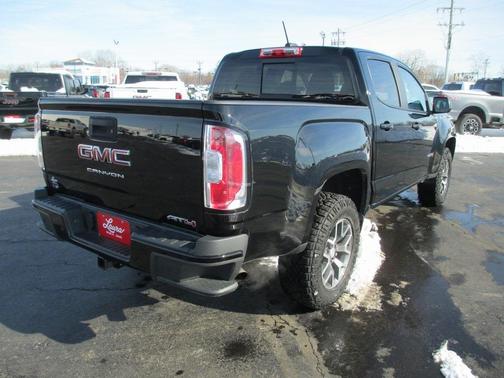 2022 GMC Canyon AT4 w/Leather