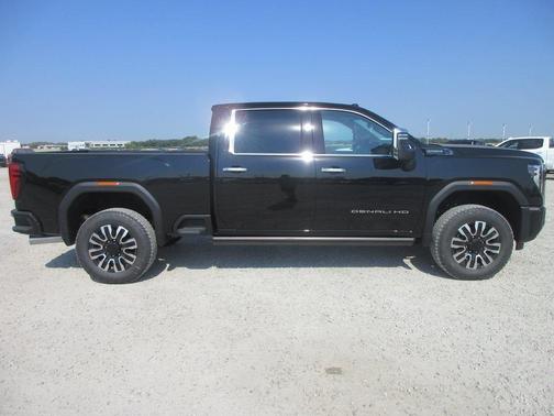 2026 GMC Sierra 2500 Denali Ultimate