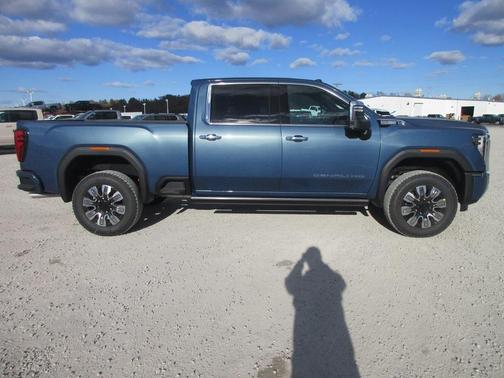 2026 GMC Sierra 2500 Denali