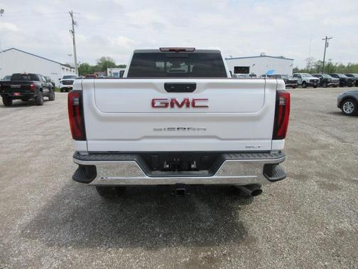 2025 GMC Sierra 2500 SLT