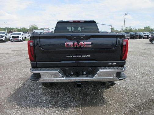 2025 GMC Sierra 2500 SLT