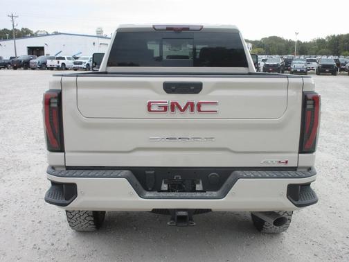2026 GMC Sierra 2500 AT4