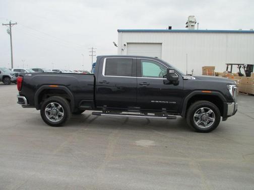2025 GMC Sierra 2500 SLE