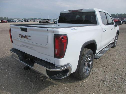 Summit White 2026 GMC Sierra 1500 SLT