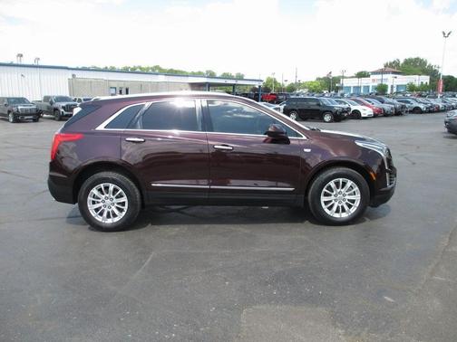 2017 Cadillac XT5 Base