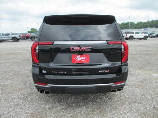 2025 GMC Yukon AT4
