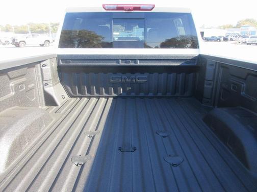 2026 GMC Sierra 3500 AT4