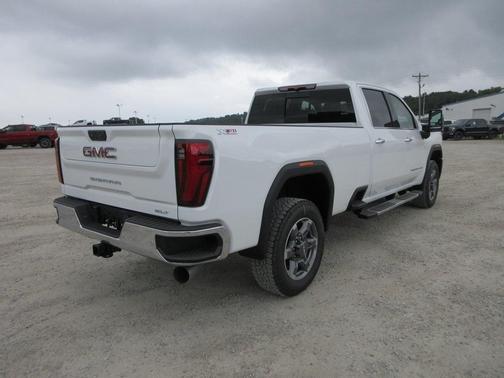 2025 GMC Sierra 3500 SLT