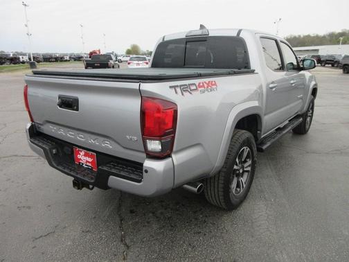 2018 Toyota Tacoma TRD Sport