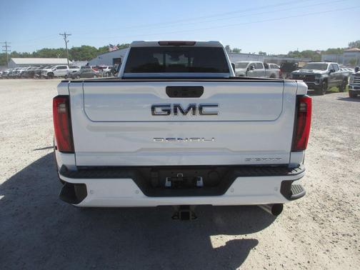 Glacier White 2026 GMC Sierra 3500 Denali Ultimate