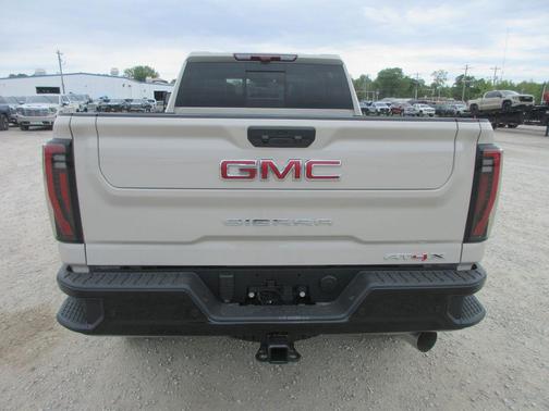 Dune 2026 GMC Sierra 2500 AT4X