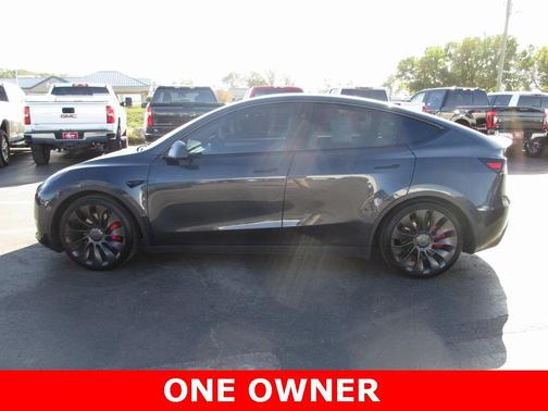 2024 Tesla Model Y Performance