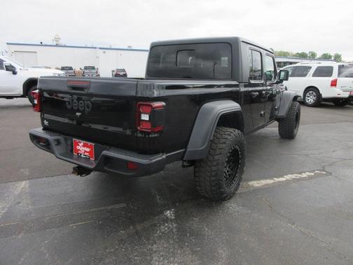 2020 Jeep Gladiator Sport