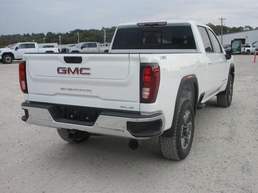 2026 GMC Sierra 2500 SLE