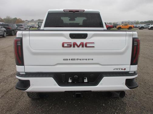 2026 GMC Sierra 2500 AT4