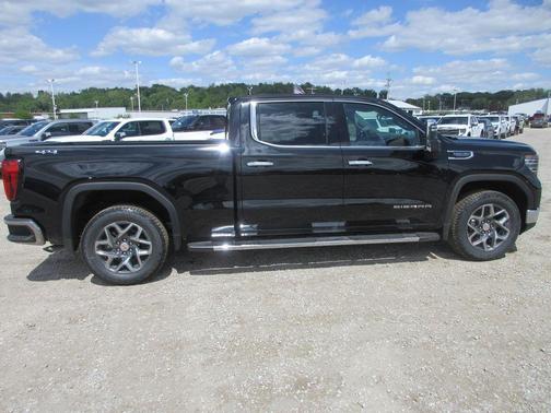 Onyx Black 2026 GMC Sierra 1500 SLT