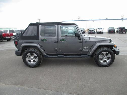 2018 Jeep Wrangler JK Unlimited Sahara