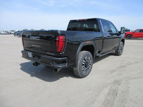 2025 GMC Sierra 2500 Denali Ultimate